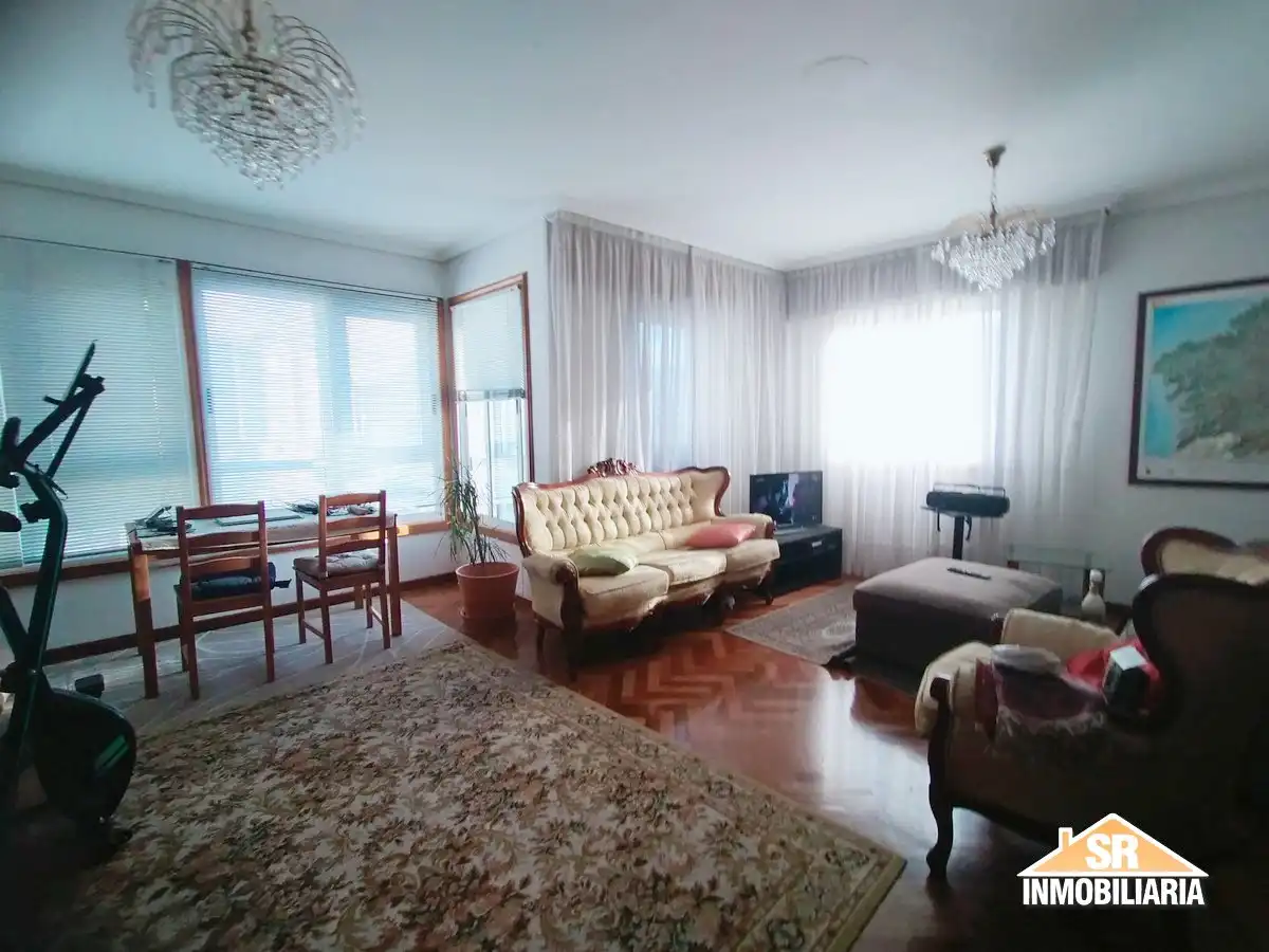 Wohnung zur Miete in Vía Ártabra, Monte Alto - Zalaeta - Atocha