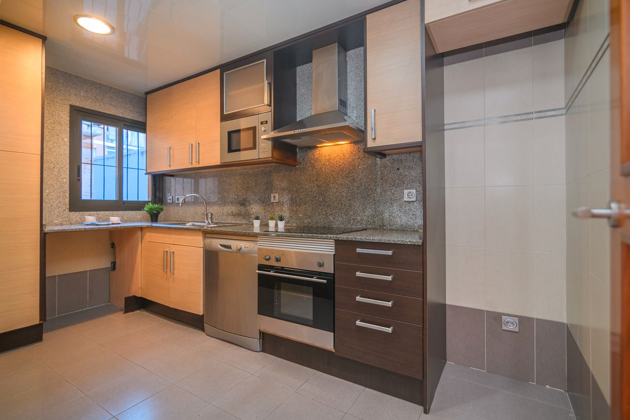 Kitchen of Flat for sale in Viladecans  with Air Conditioner, Heating and Parquet flooring