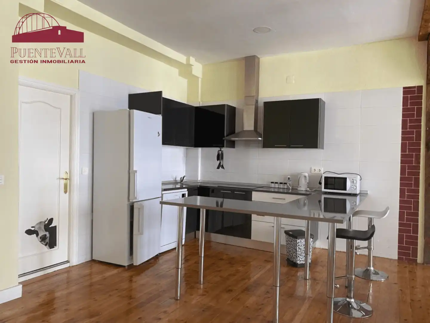 Kitchen of Flat for rent in Valladolid  with Air Conditioner, Heating and Furnished