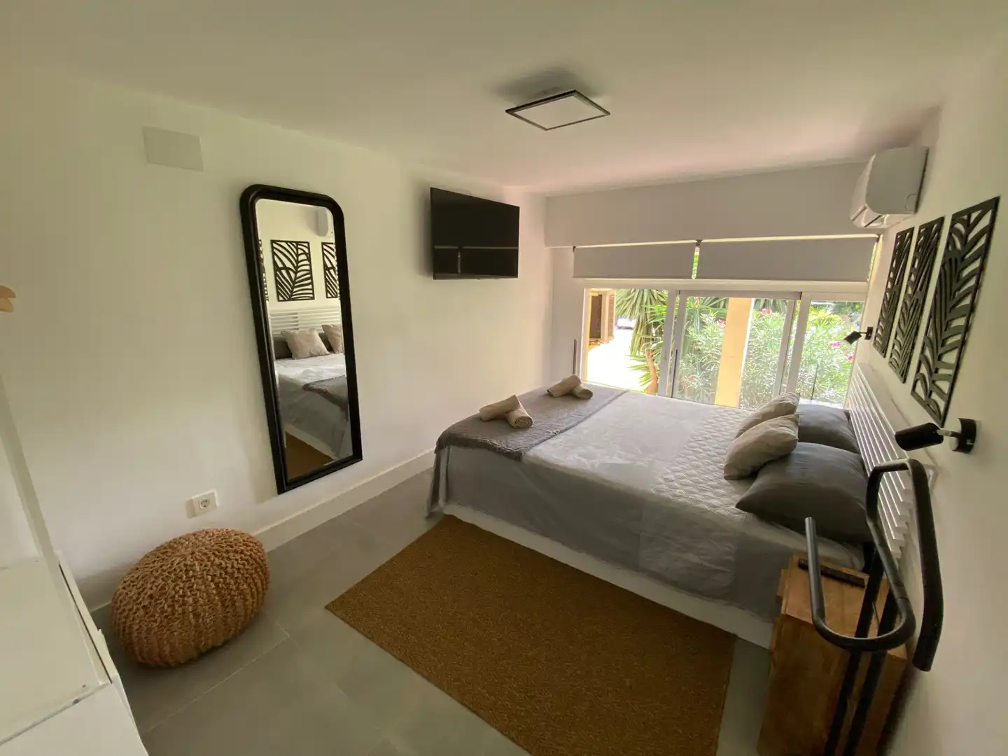 Bedroom of Flat for rent in Torremolinos  with Air Conditioner, Heating and Furnished
