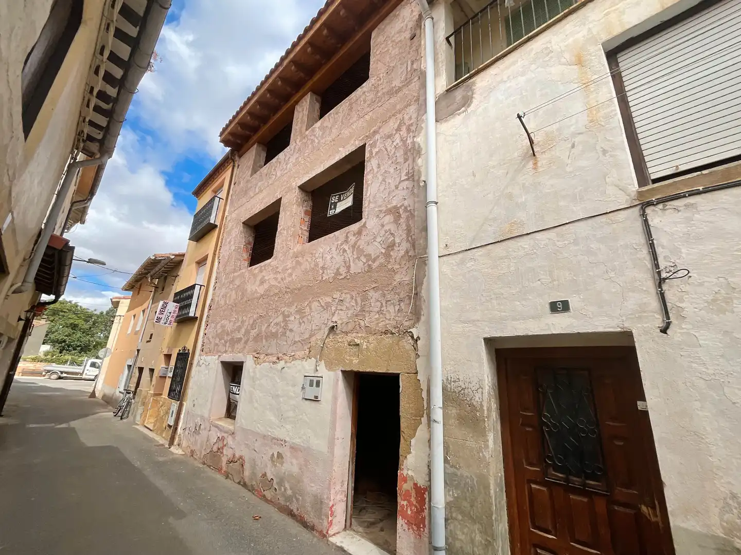 Vista exterior de Casa adosada en venta en Castañares de Rioja
