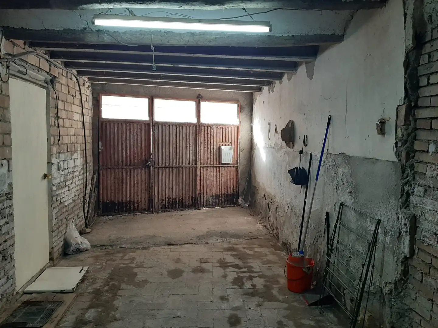 Casa aparellada amb terrassa en venda a Carrer Salmeron, imagen 55