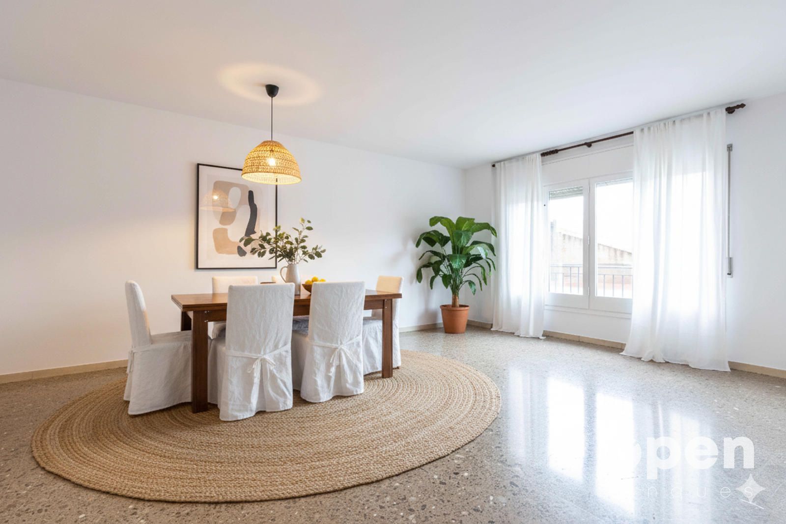 Comedor de Piso en venta en Terrassa con Calefacción y Trastero