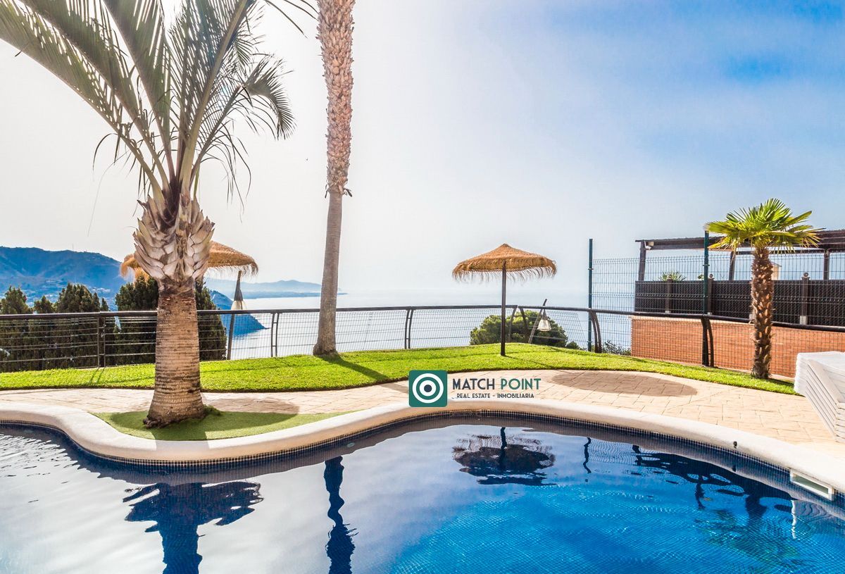Swimming pool of Flat to rent in Almuñécar