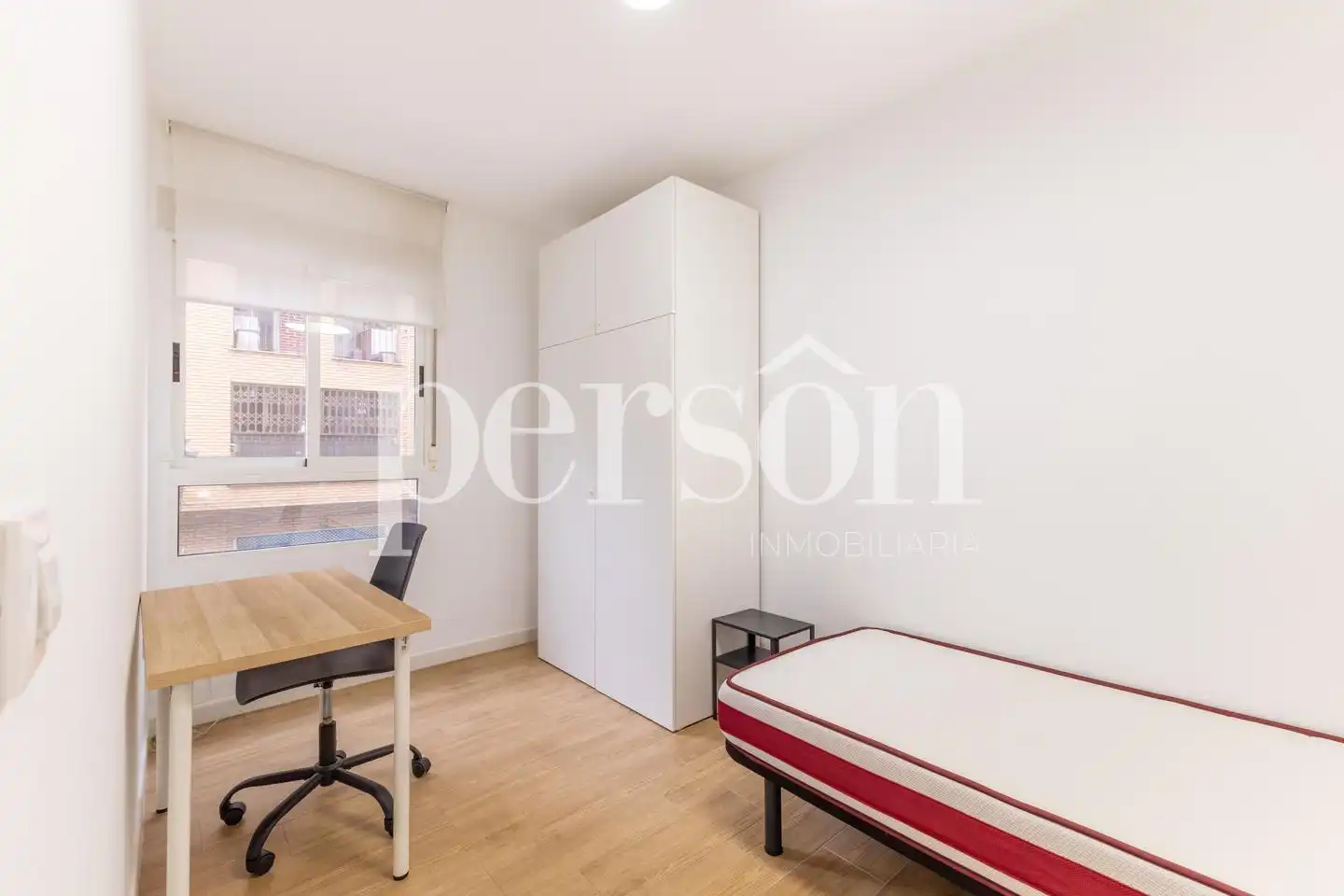 Bedroom of Flat for rent in Valencia  with Terrace and Furnished