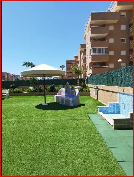 Apartamento con piscina en venta en Avenida Central 30