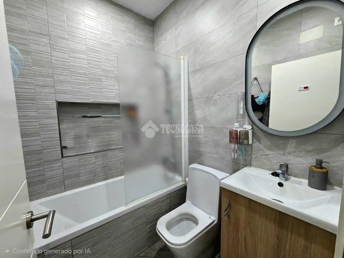 Baño de Casa adosada en venta en Montellano con Aire acondicionado
