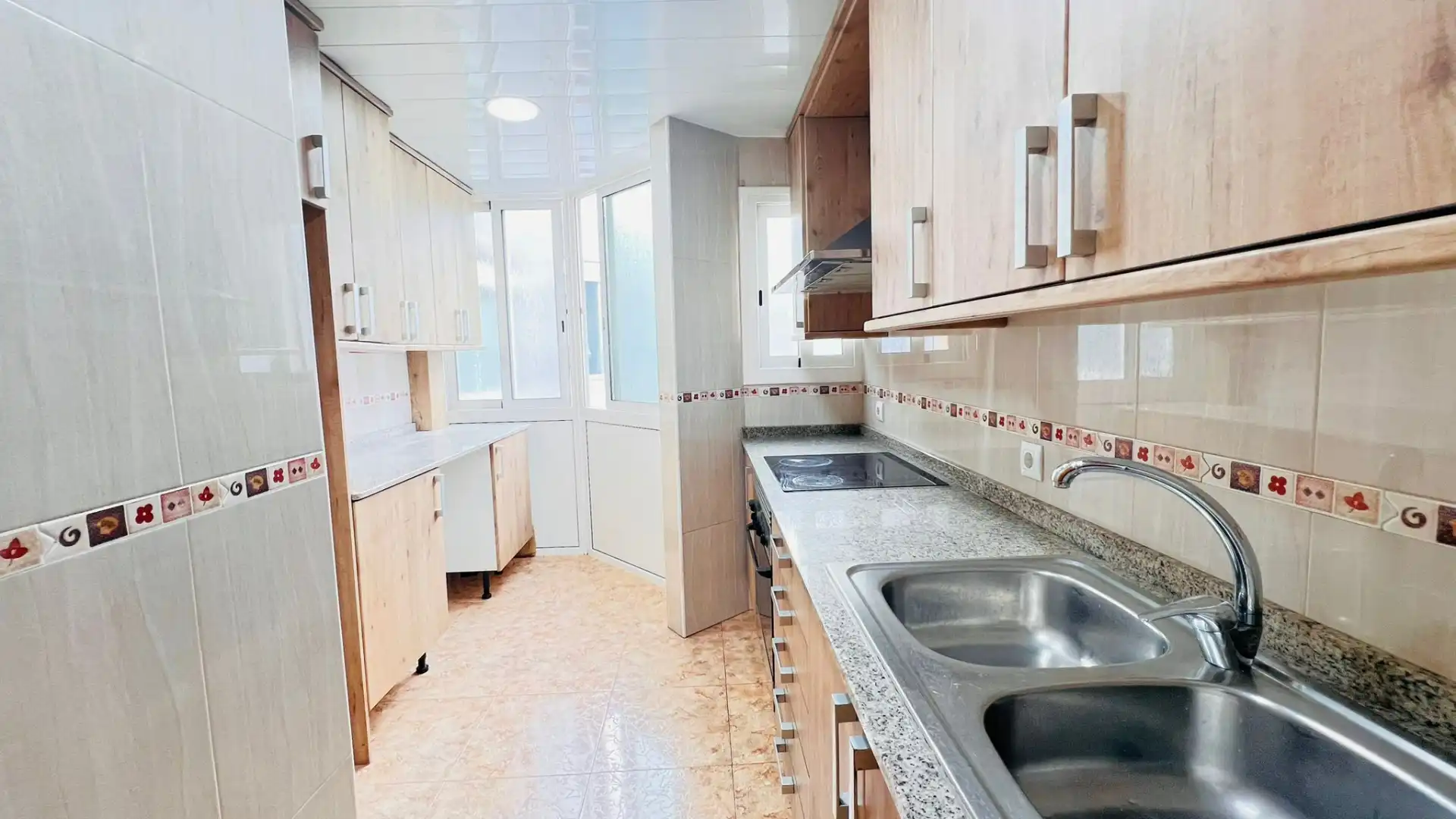 Küche von Wohnung zum Verkauf in Badalona