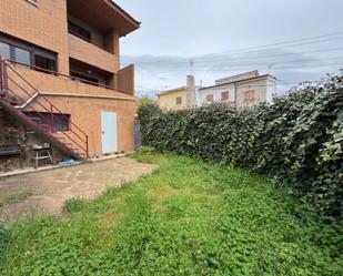 Jardí de Casa adosada de lloguer en Buitrago del Lozoya amb Calefacció, Jardí privat i Terrassa