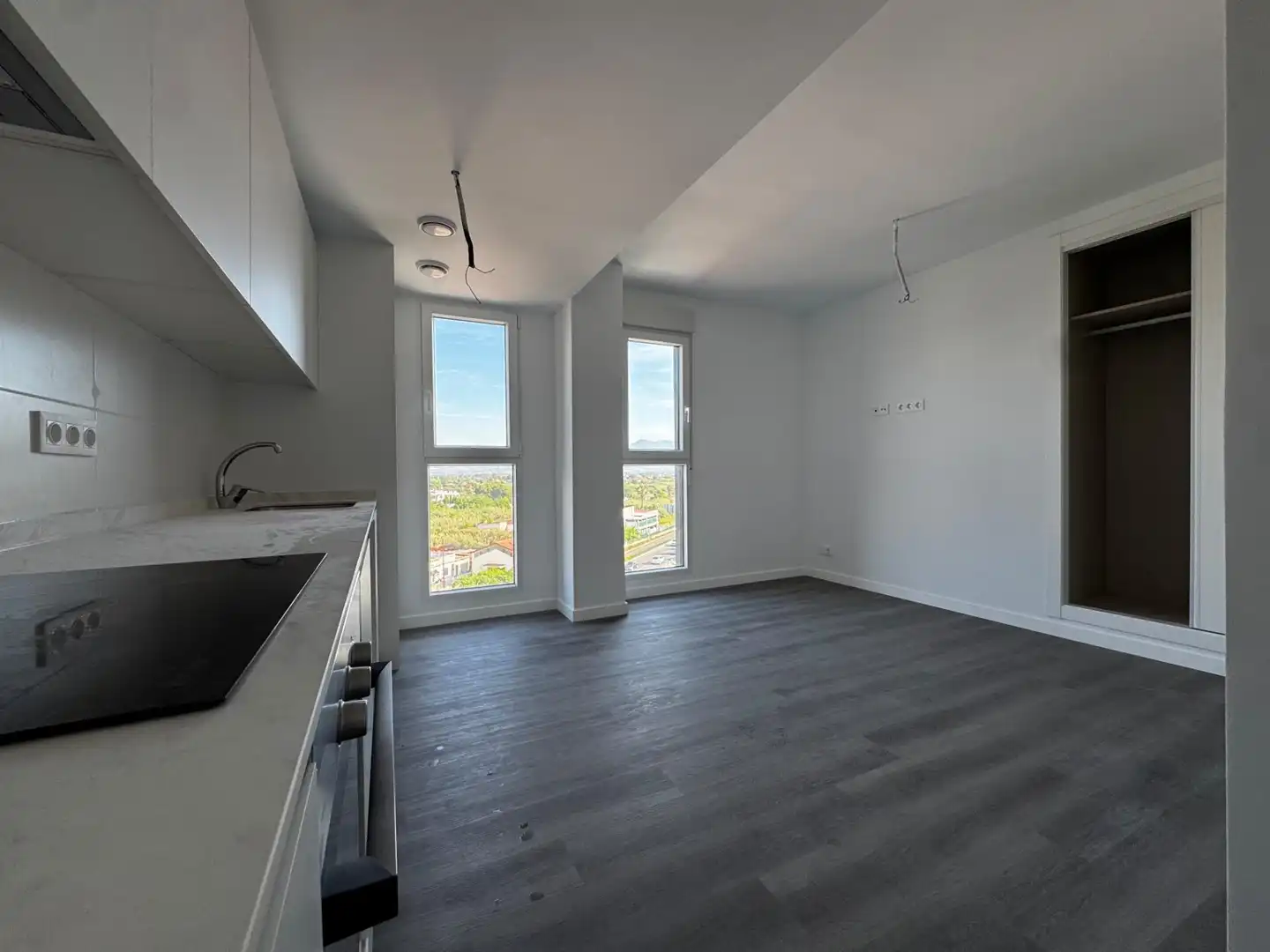 Habitación de Piso en venta en Castellón de la Plana / Castelló de la Plana con Aire acondicionado y Piscina comunitaria