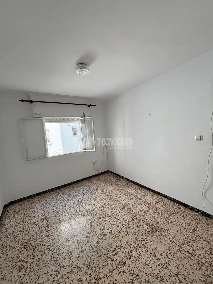 Flat for sale in C. Lepe, Ayamonte ciudad