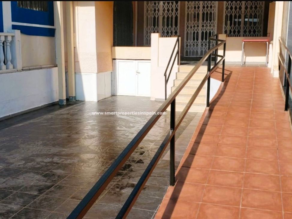 Exterior view of Premises to rent in San Fulgencio  with Terrace