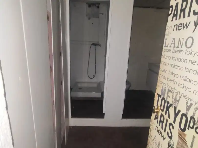 Badezimmer von Geschaftsraum zur Miete in Barcelona