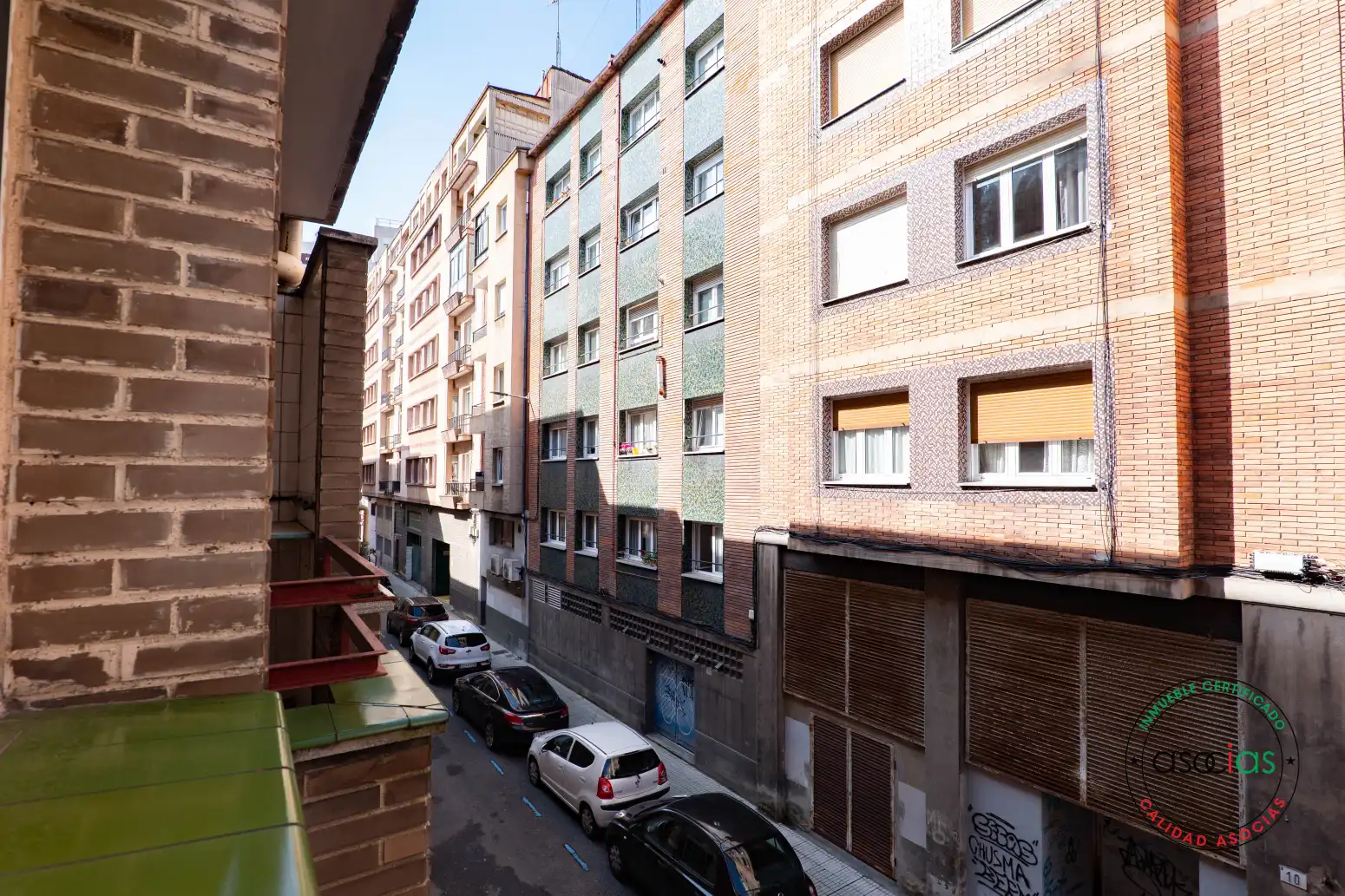 Außenansicht von Wohnung zum Verkauf in Gijón  mit Heizung, Parkett und Balkon