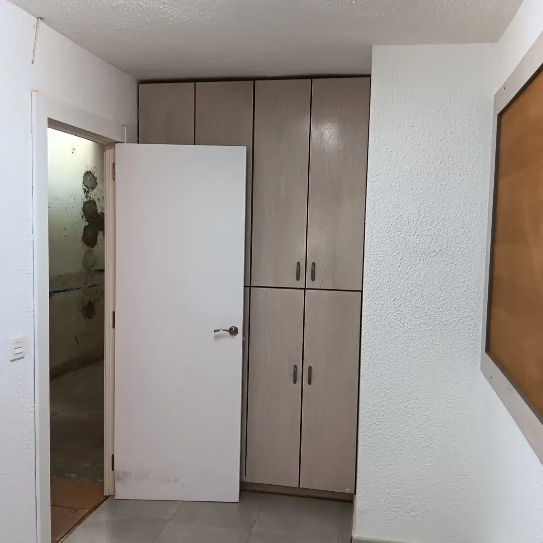Habitación de Local de alquiler en Zaragoza