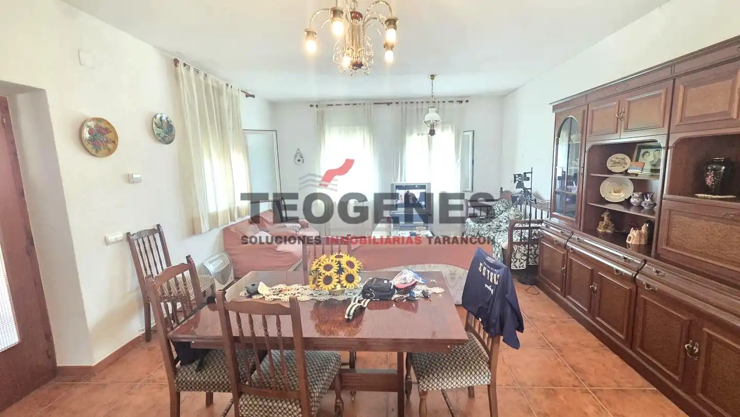 Dining room of Houses for sale in Villares del Saz  with Heating