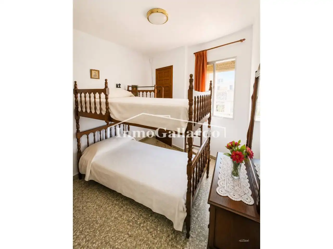 Bedroom of Flat for sale in Vélez-Málaga  with Heating, Terrace and Community pool