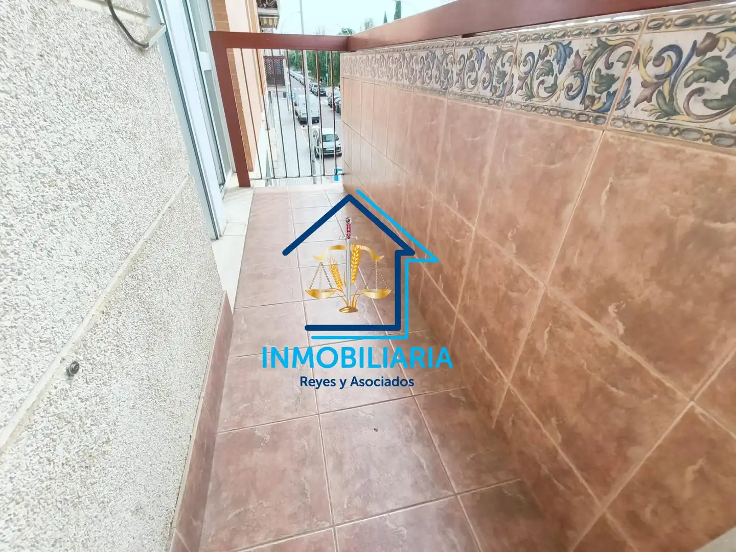 Außenansicht von Wohnung zum Verkauf in Córdoba mit Klimaanlage, Heizung und Abstellraum