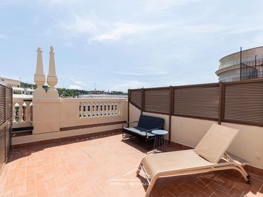 Penthouse mit Balkon zum Verkauf in Eixample