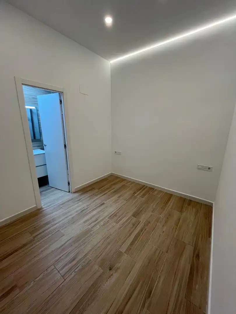 Wohnung zur Miete in Alicante / Alacant mit Klimaanlage, Heizung und Terrasse