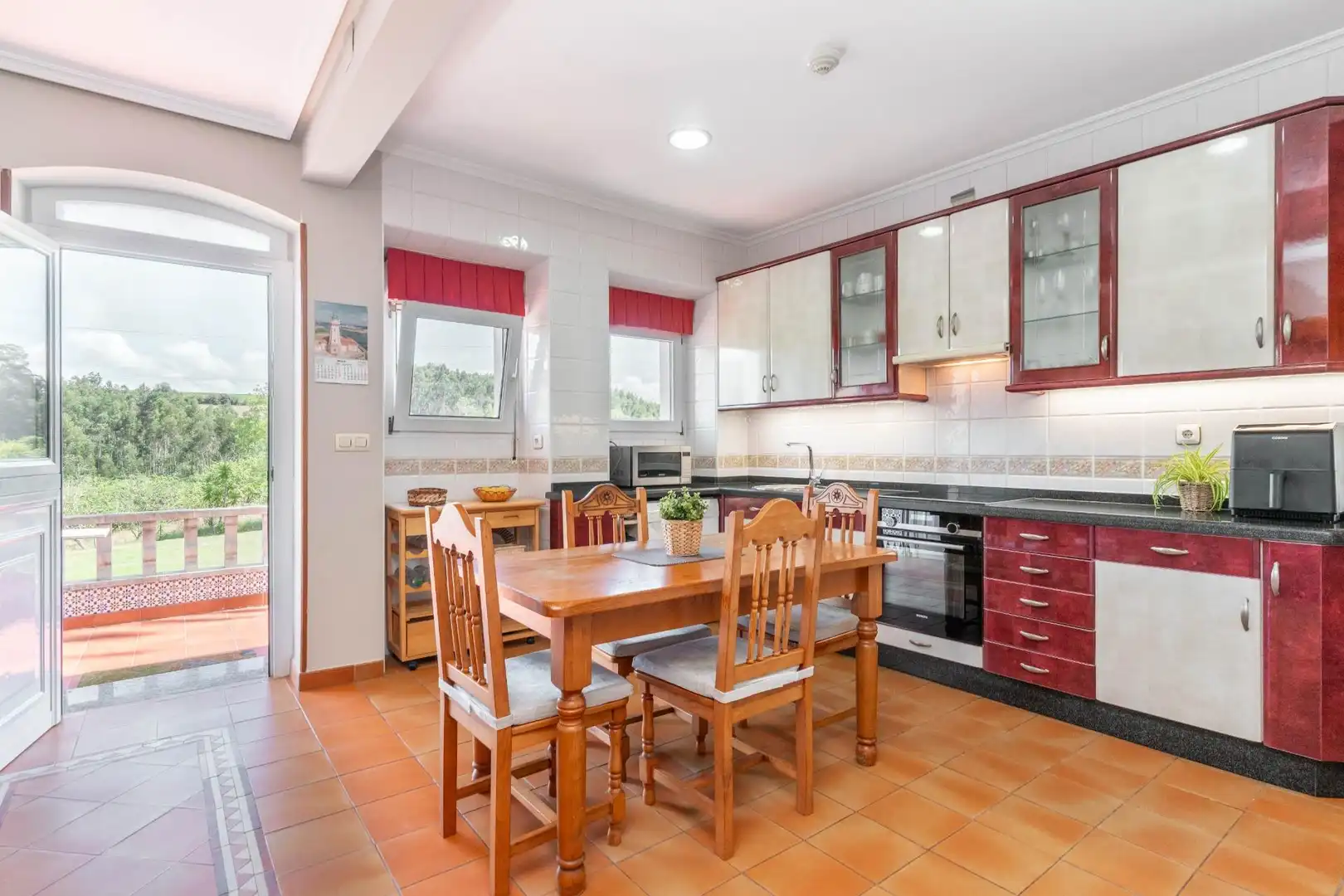 Cocina de Casa o chalet en venta en Gozón con Calefacción, Jardín privado y Terraza