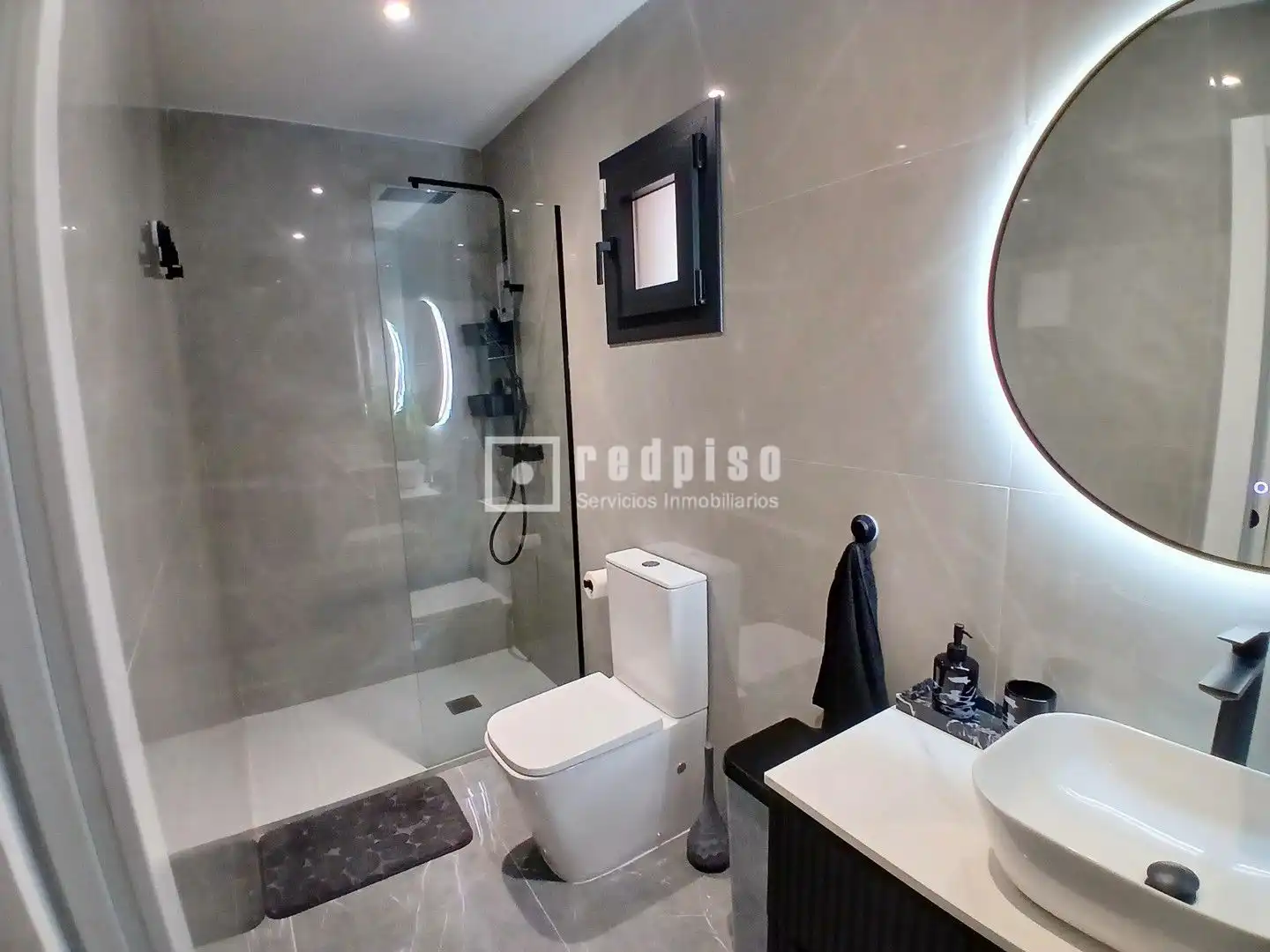 Bathroom of Houses for sale in Málaga  with Air Conditioner, Heating and Terrace