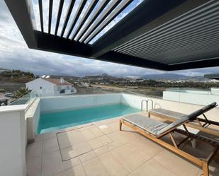 Swimming pool of Attic for sale in Estepona  with Air Conditioner, Terrace and Swimming Pool