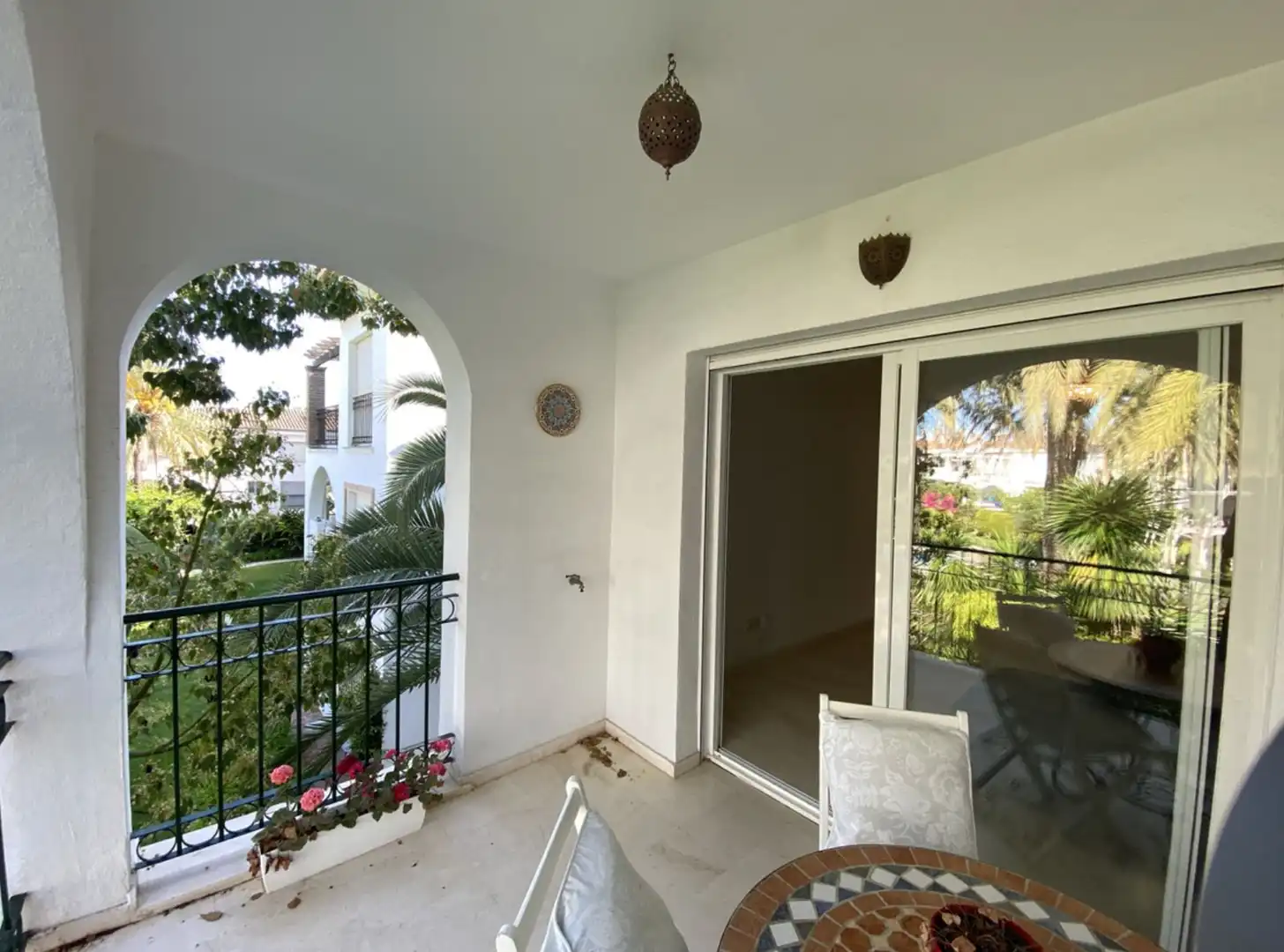 Terraza de Piso de alquiler en Estepona con Aire acondicionado, Terraza y Amueblado