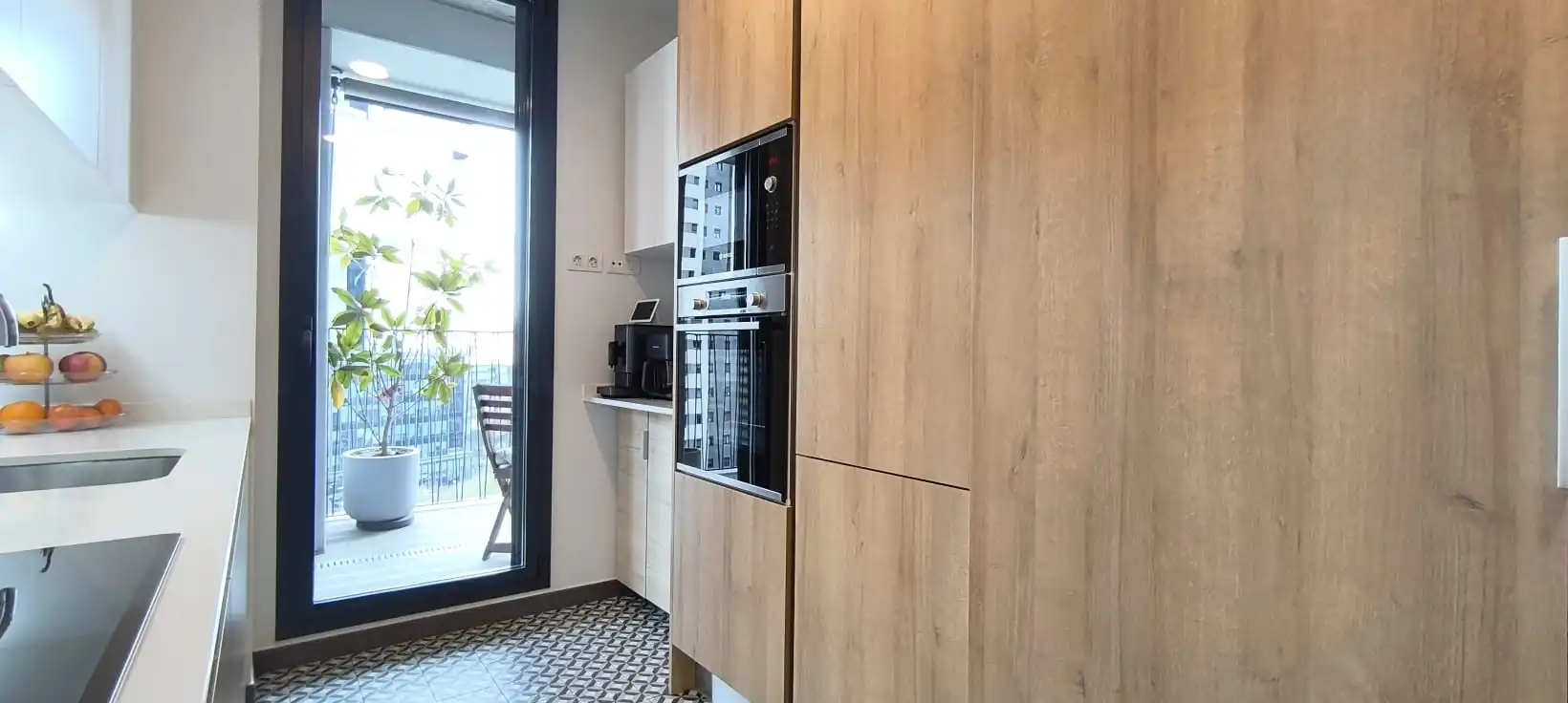 Küche von Wohnung zum Verkauf in L'Hospitalet de Llobregat mit Klimaanlage, Heizung und Parkett