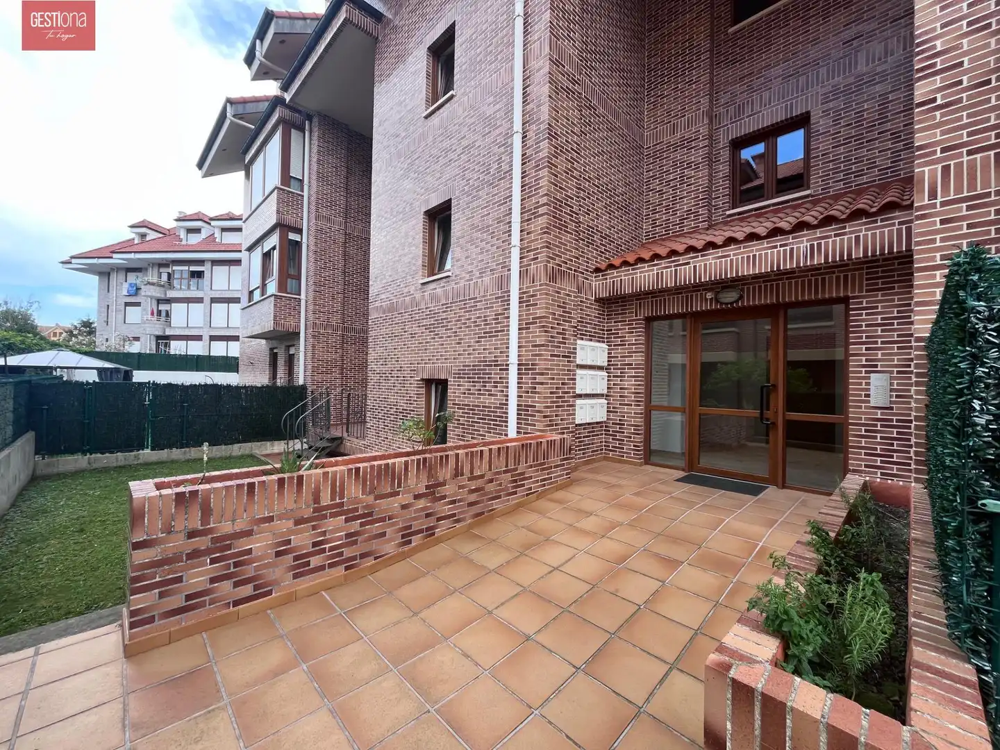 Exterior view of Ground floor for sale in Noja  with Heating, Private garden and Terrace