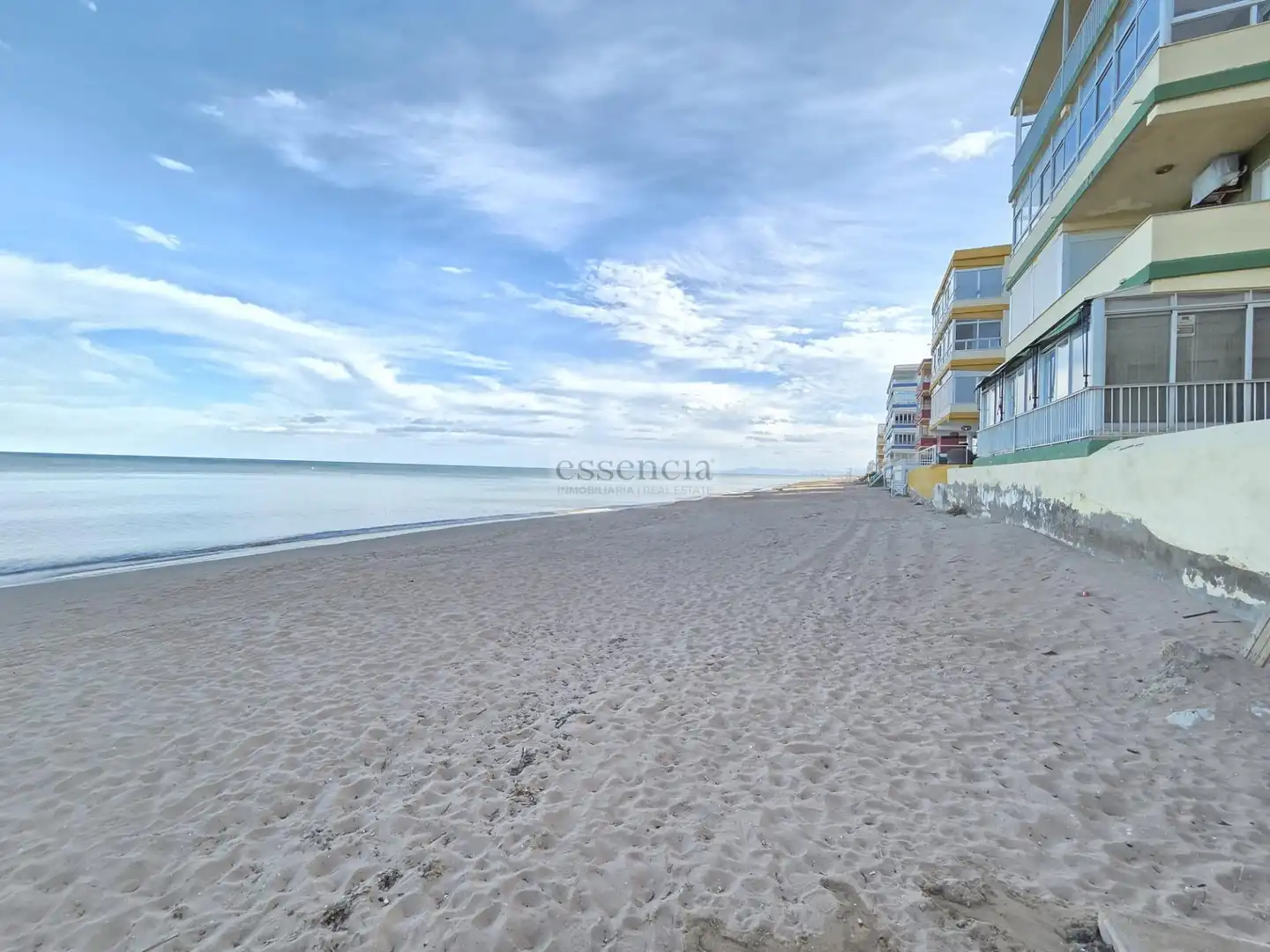 Vista exterior de Apartamento en venta en Tavernes de la Valldigna con Terraza y Balcón