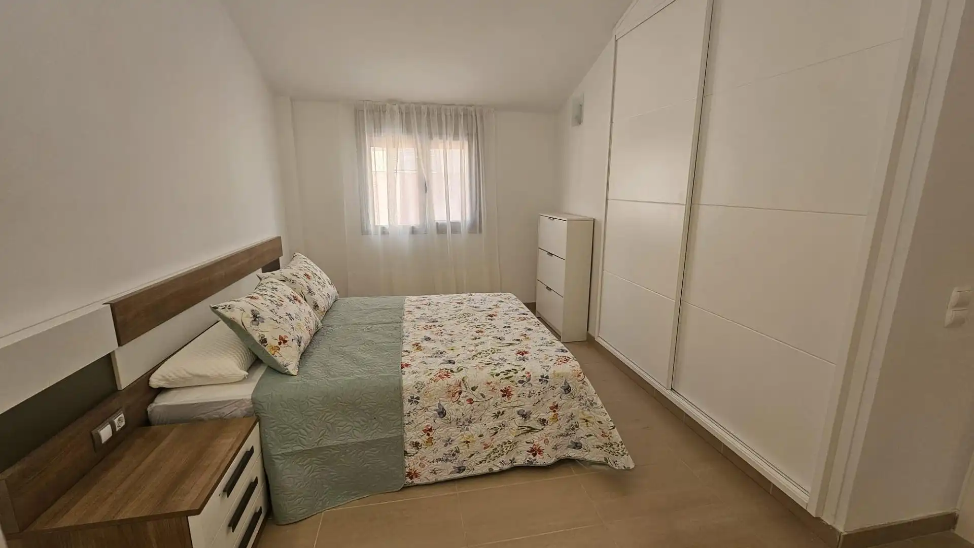 Habitación de Piso en venta en Telde con Amueblado