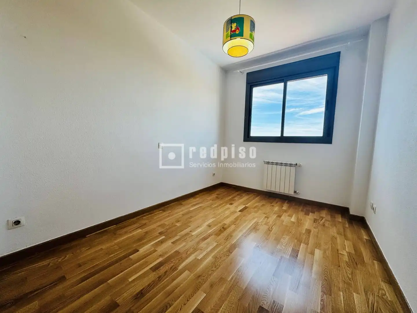 Habitación de Piso en venta en Getafe con Aire acondicionado, Calefacción y Jardín privado