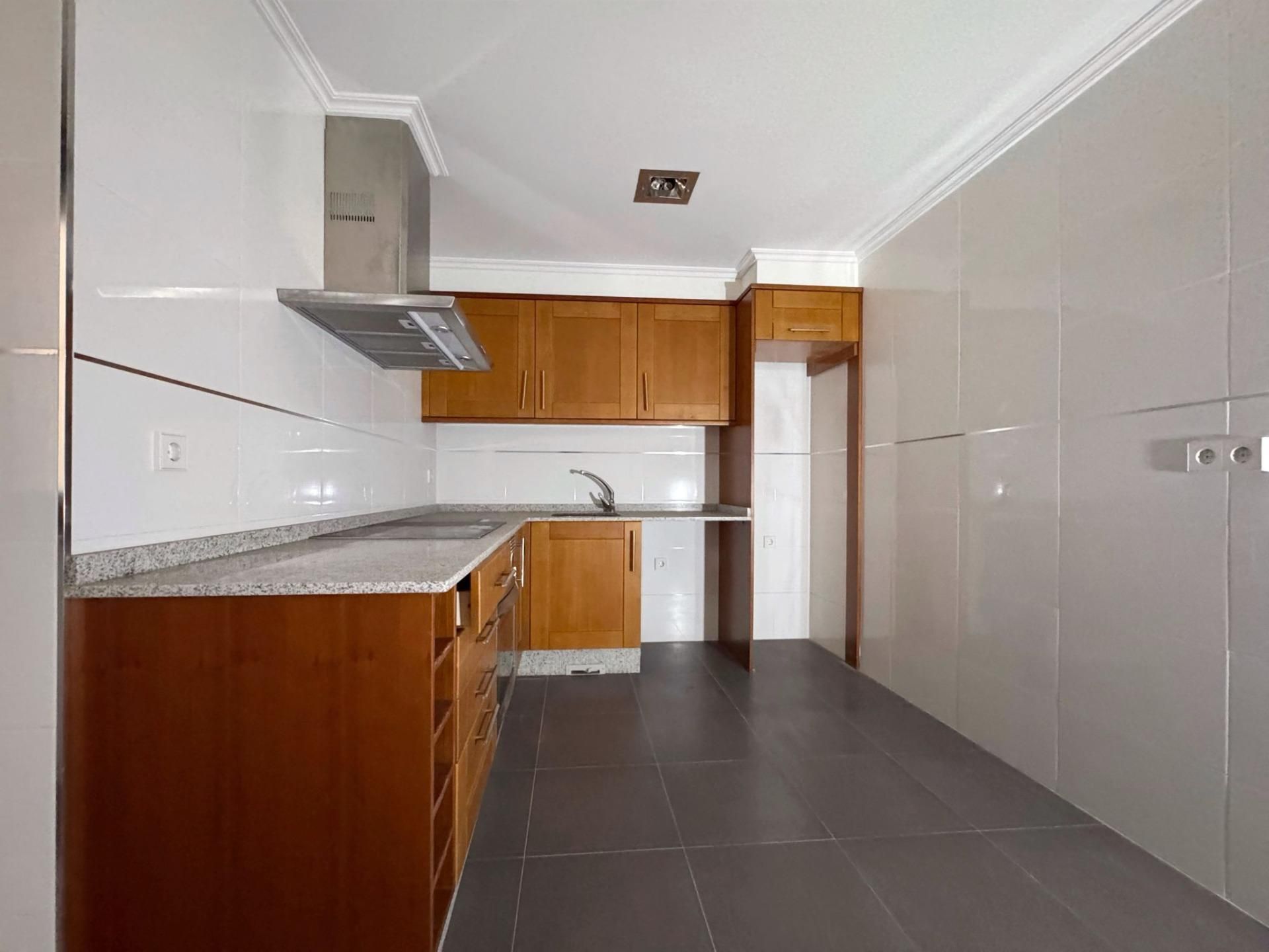 Cocina de Piso en venta en Pontevedra Capital  con Calefacción