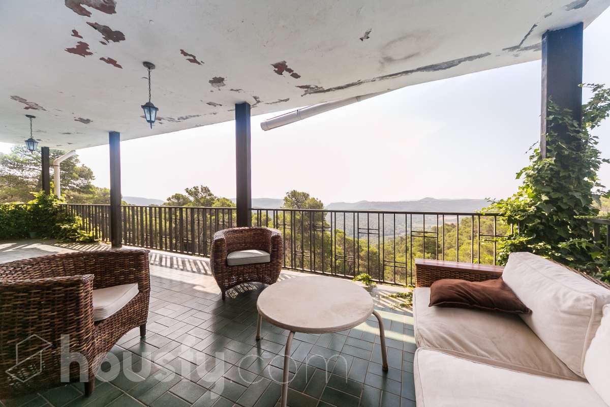 Terrace of House or chalet for sale in La Llacuna  with Heating, Private garden and Parquet flooring