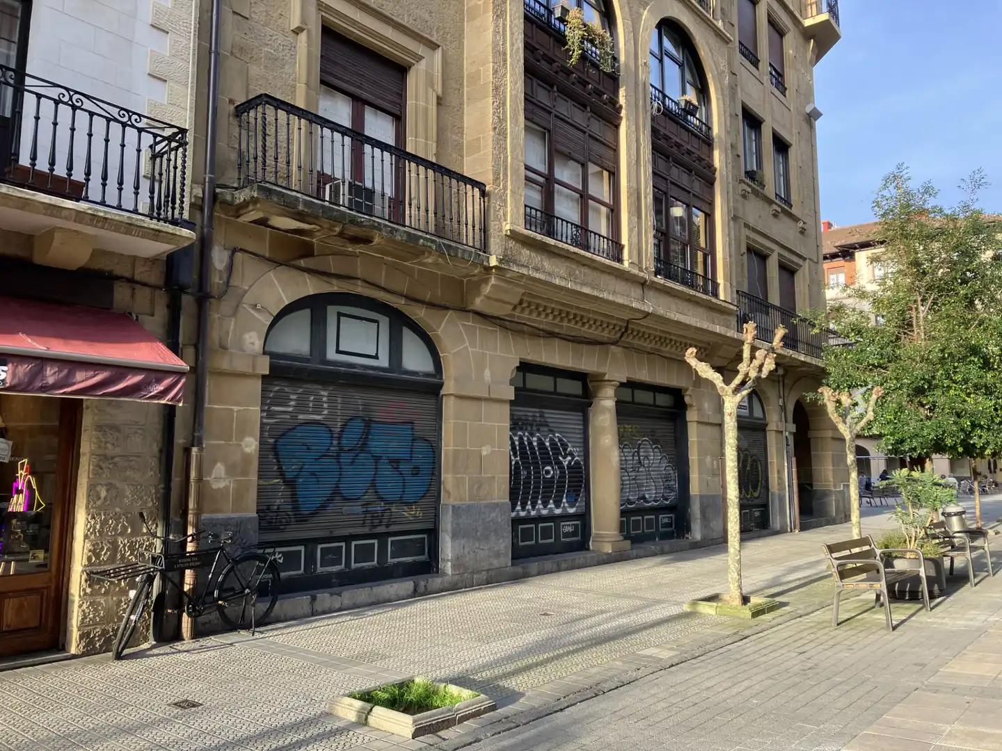 Business premises for sale in Las Arenas, imagen 2