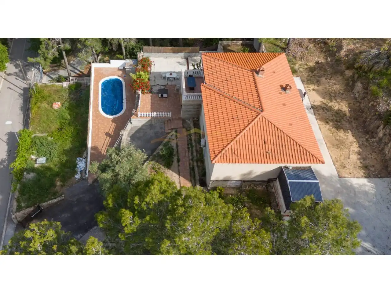 Vista exterior de Casa o xalet en venda en Corbera de Llobregat amb Aire condicionat, Jardí privat i Terrassa