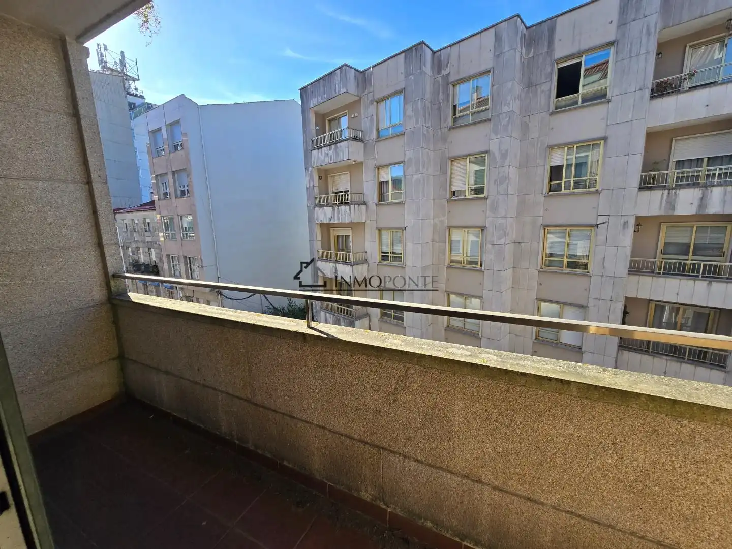 Vista exterior de Piso en venta en Marín con Calefacción y Balcón