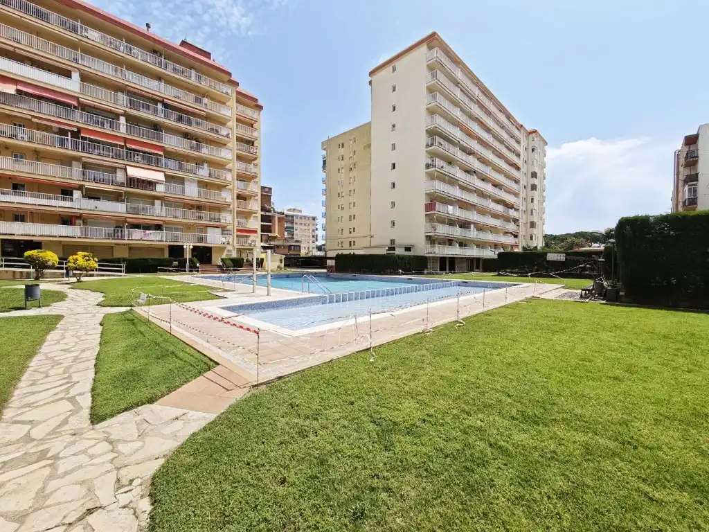 Schwimmbecken von Wohnungen zur Miete in Malgrat de Mar