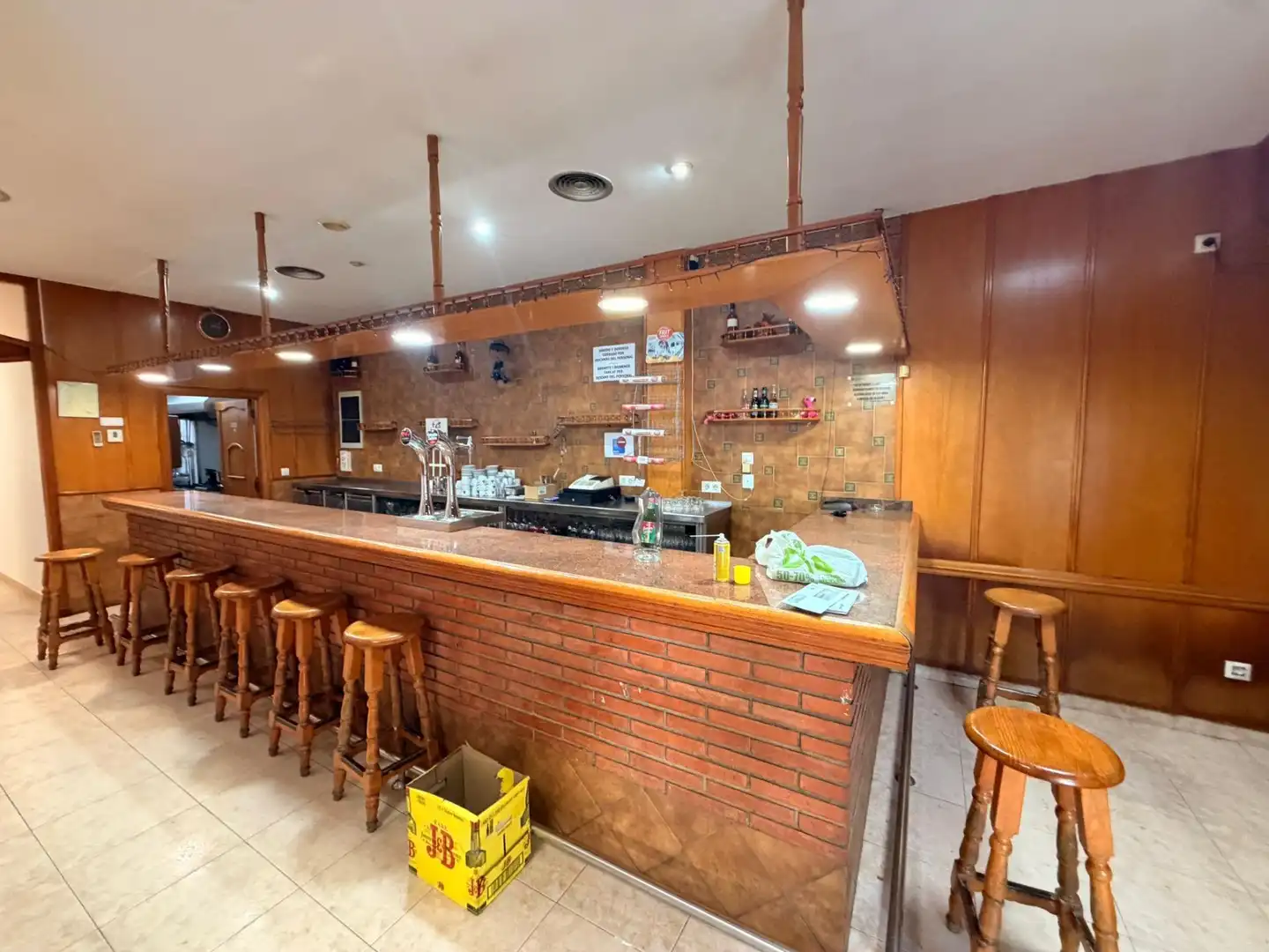 Business premises to rent in Carrer del Mossèn Fèlix Paradeda, imagen 3