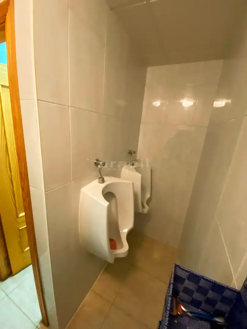 Business premises for sale in Carrer Enginyer Vilaplana, imagen 13