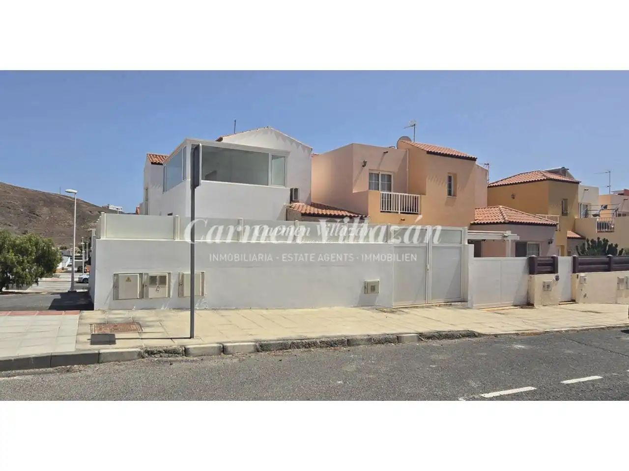 Vista exterior de Casa o chalet en venta en Tuineje con Aire acondicionado, Terraza y Piscina