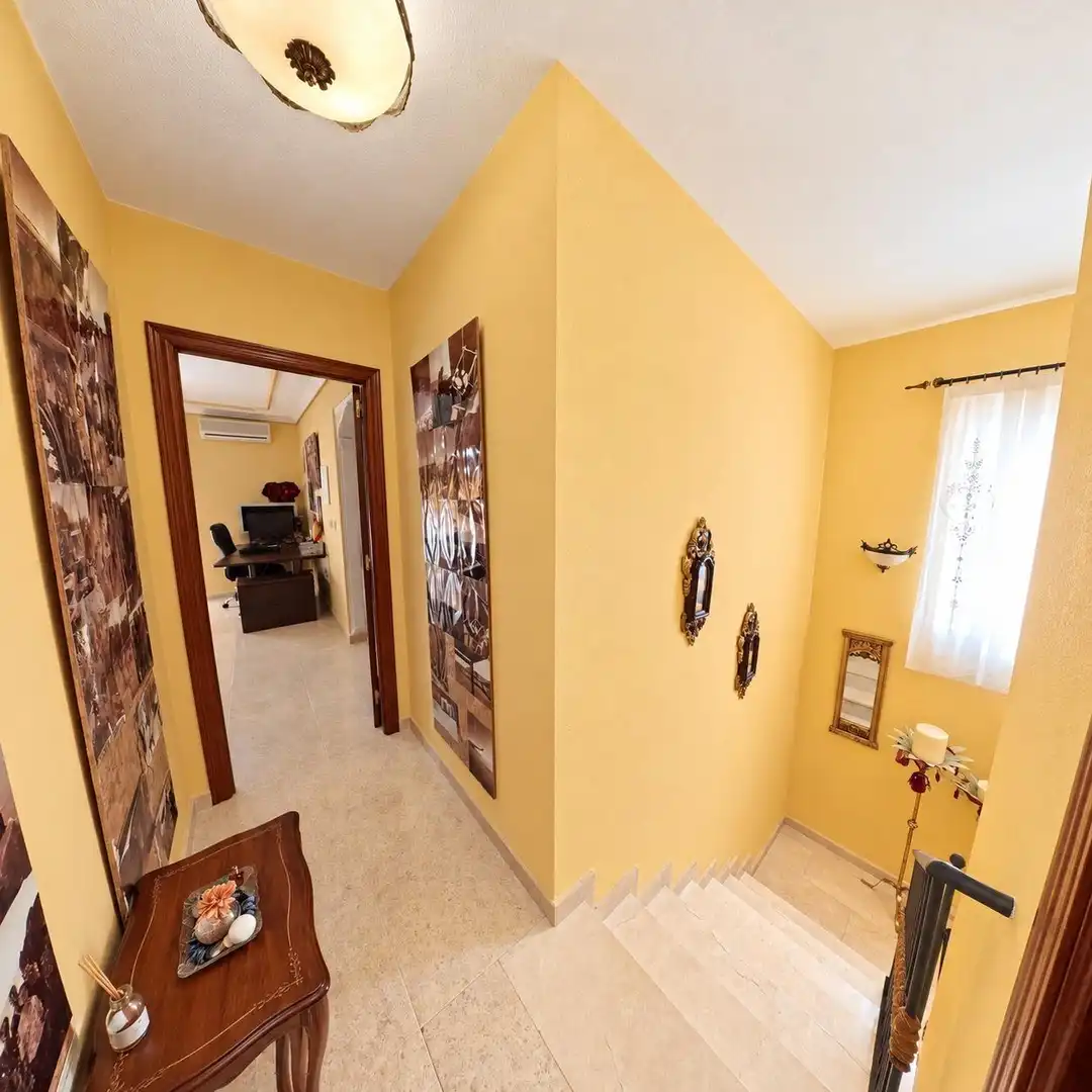 Casa adosada en venta en Escandinavia - Cautivador