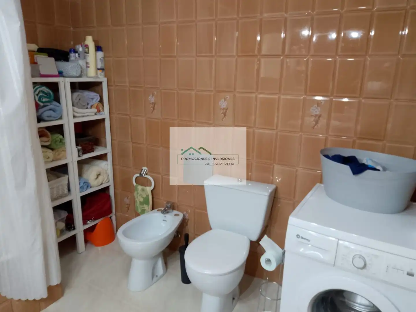 Bany de Casa o xalet en venda en Solera de Gabaldón amb Jardí privat i Moblat