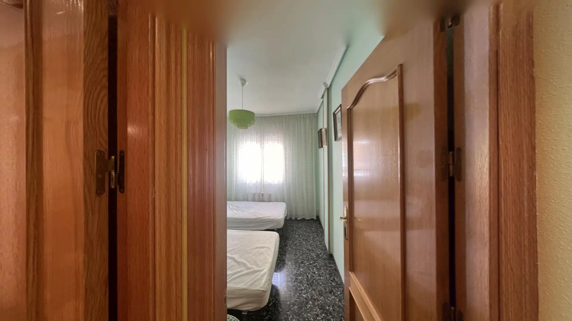 Bedroom of Flat for sale in Utiel  with Heating, Furnished and Washing machine