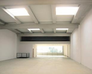 Industrial buildings to rent in Badalona