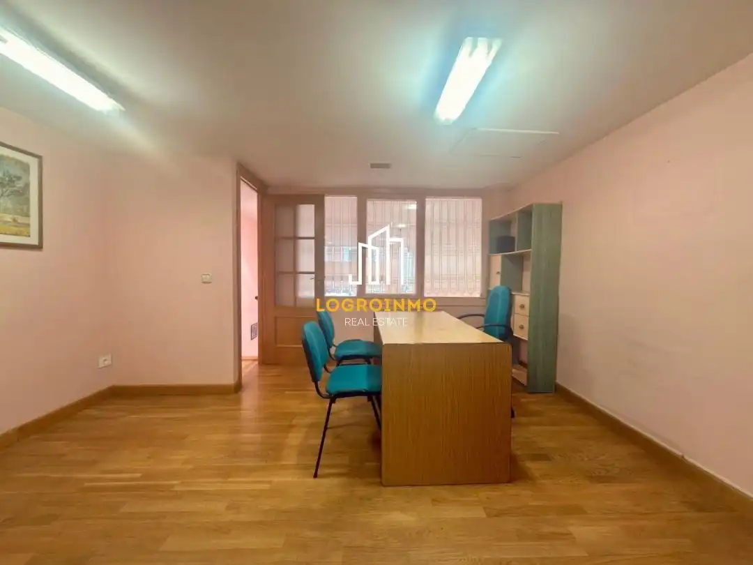 Commercial properties for sale in  Logroño  with Furnished