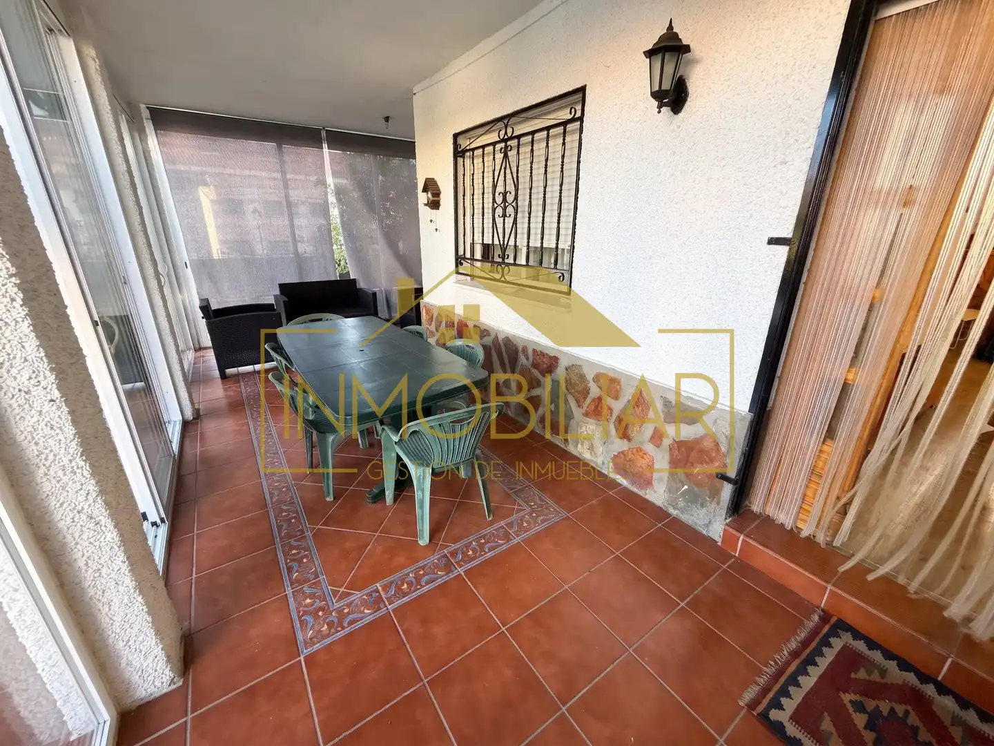 Terrassa de Casa o xalet en venda en El Viso de San Juan amb Aire condicionat, Calefacció i Traster