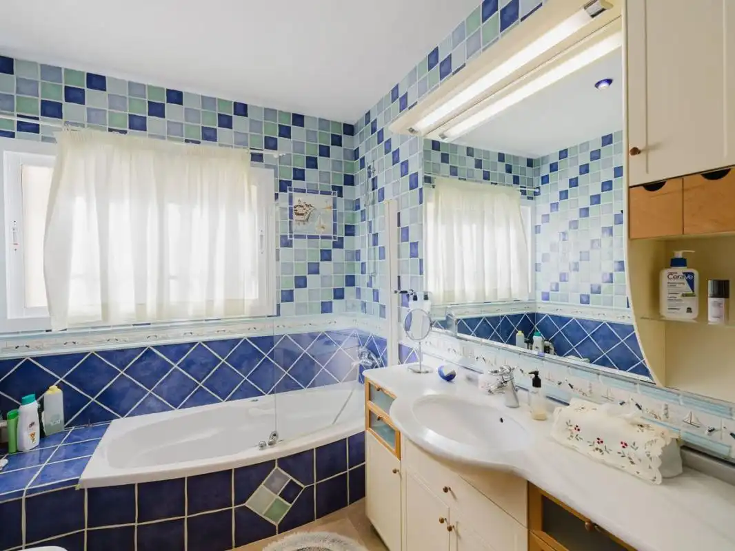 Casa amb terrassa en venda a C. de Finlandia, imagen 42