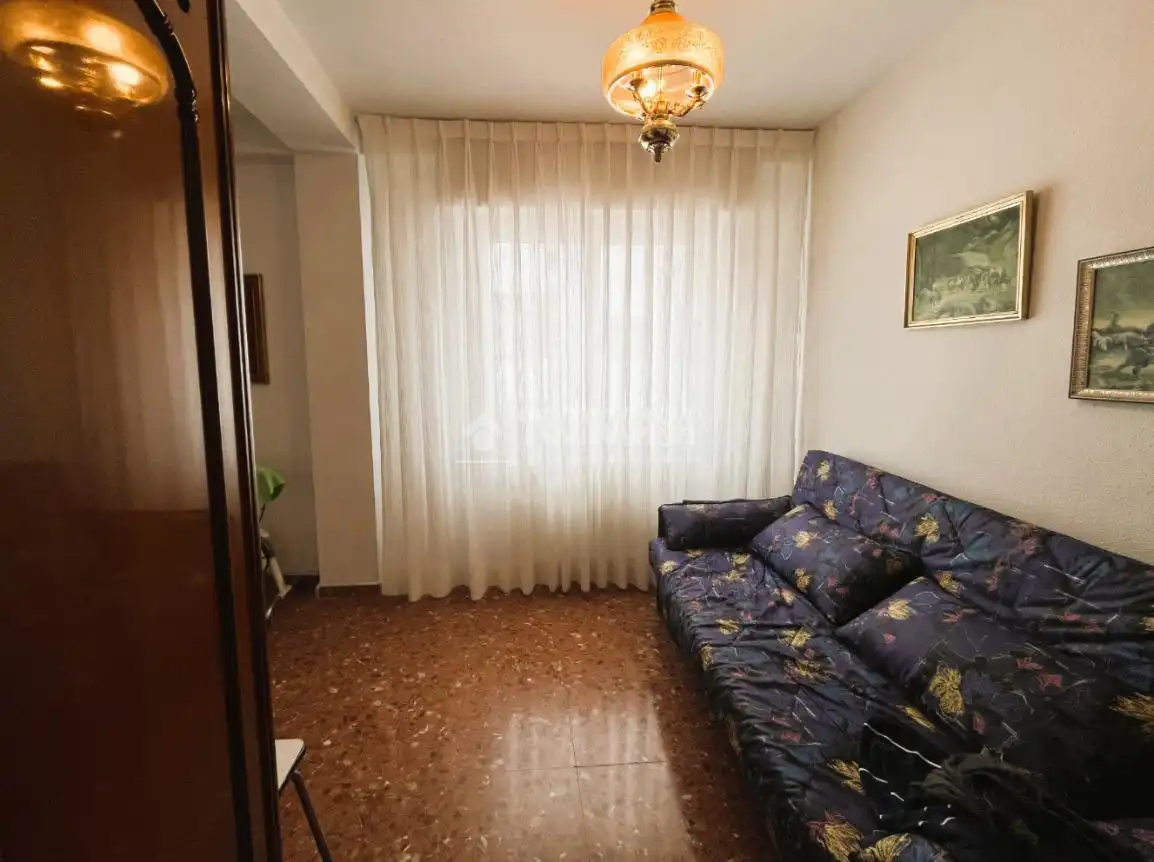 Wohnzimmer von Wohnung zum Verkauf in Zaragoza mit Klimaanlage, Heizung und Balkon
